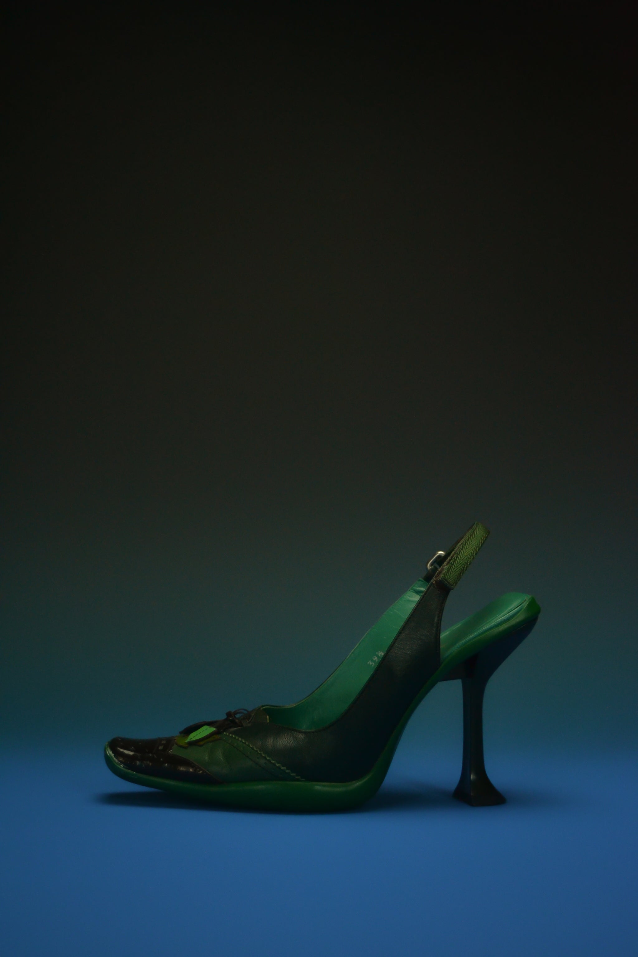 Prada FW 1999 Leaf Applique Heels – AVERAGE LOCAL